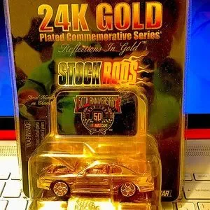希少！金メッキ！ナスカー　ミニカー　M&M 1/24スケール　24Kゴールド 希少！金メッキ！ナスカー ミニカー M&M 1/24スケール 24K